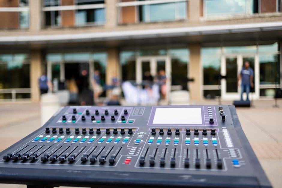 Hire a Live Sound Engineer for Your Next Show