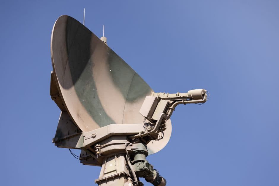 Best Parabolic Microphone for Wildlife & Filmmaking