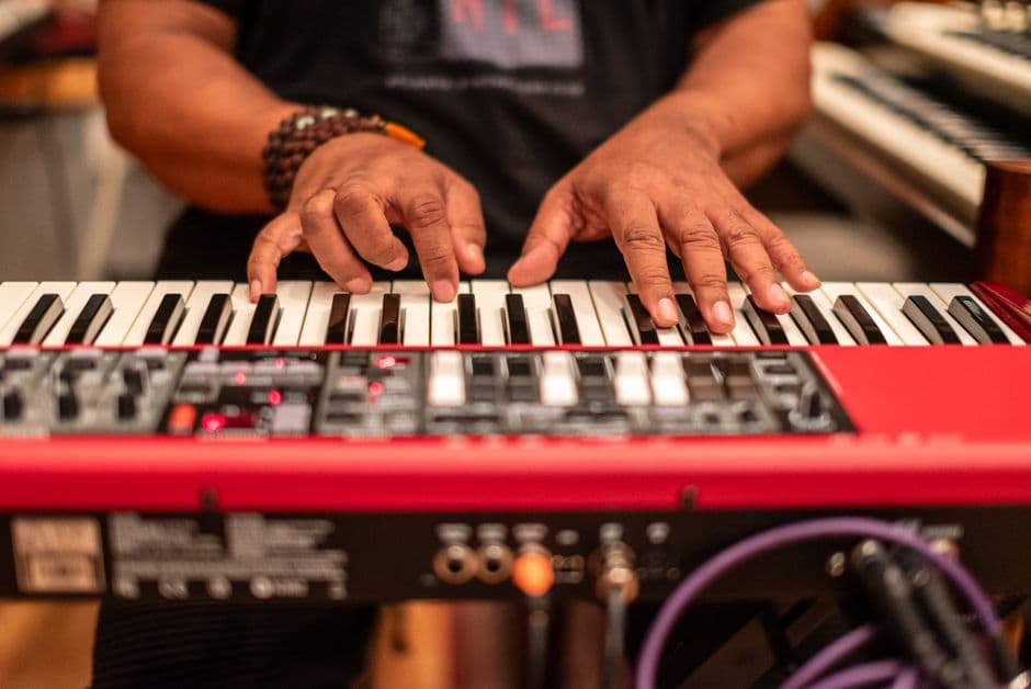 Used Music Gear: What to Buy, Where to Sell & How to Avoid Scams