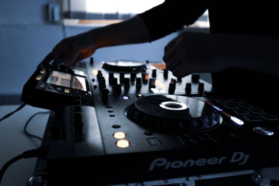 Best DJ Equipment 2026: Top 5 Ranked & Compared